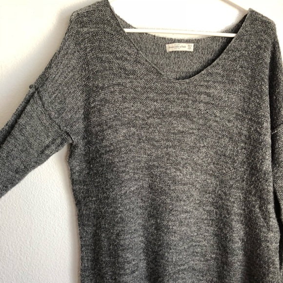 A&F Long Sweater 😍😍 - Picture 2 of 6